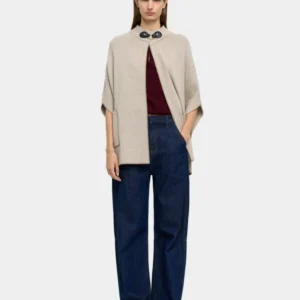 Knit Poncho with Faux-Fur Collar – Ecru