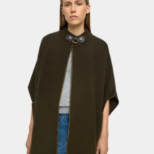 Knit Poncho with Faux-Fur Collar – Black