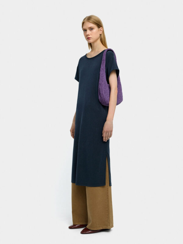 Black Plain Straight-Cut Midi Dress