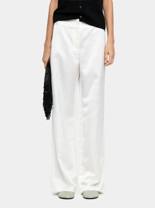 Fluid Mid-Rise Straight Trousers with Back Darts – White