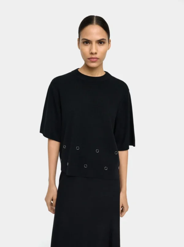 Eyelet Detail Short-Sleeve Knit Sweater – Black