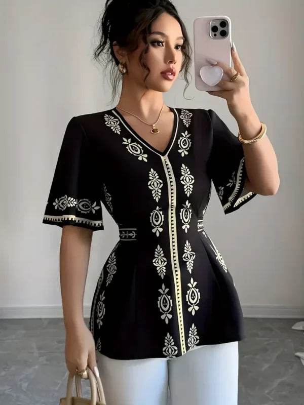 Vintage-Inspired Geometric Pattern V-Neck Blouse - Casual Short
